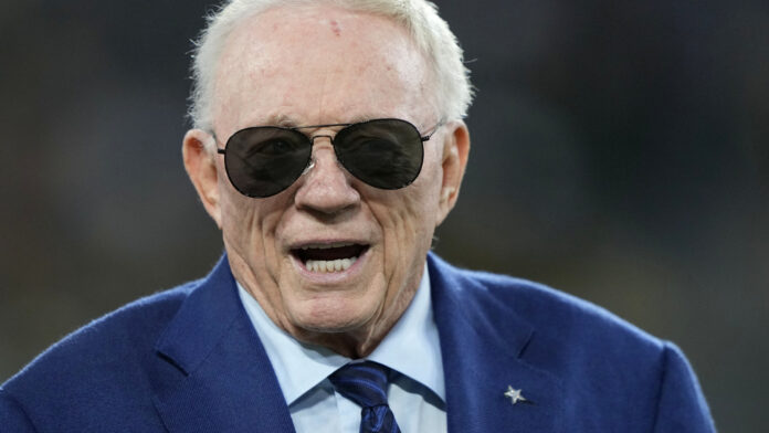Jerry Jones Says No Rush to Trade for Maxx Crosby