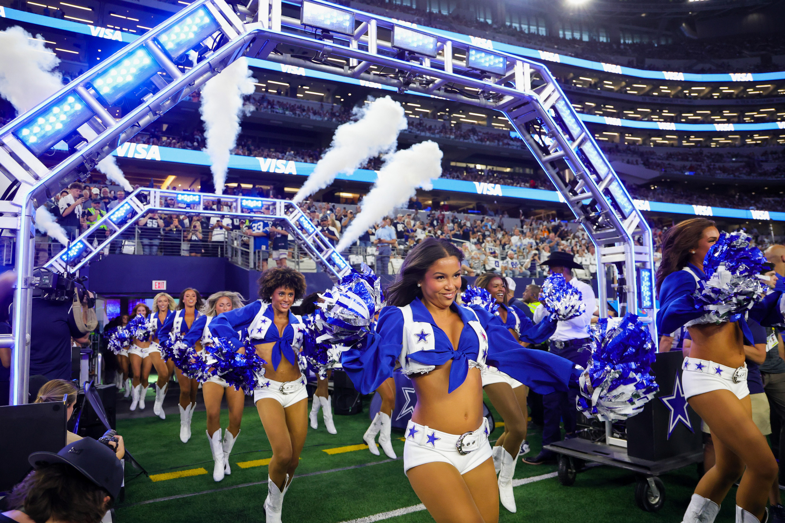 Cowboys Finally Give America's Sweethearts Their Due